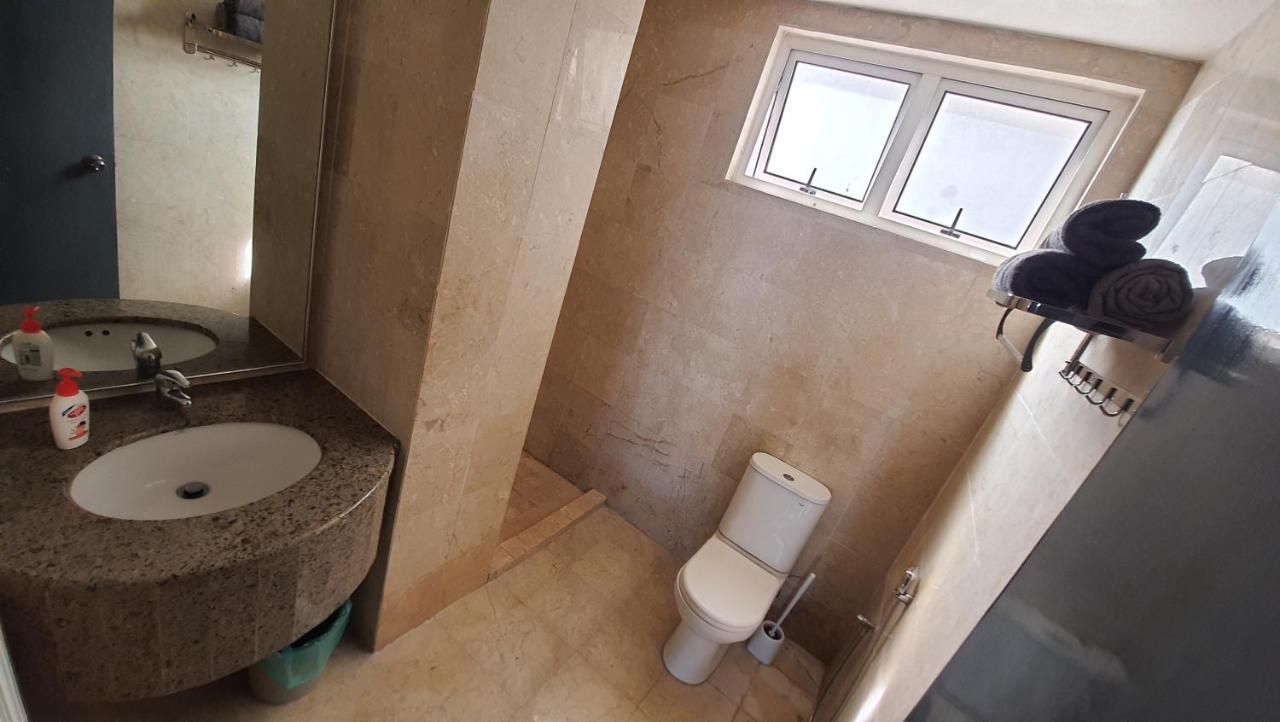 קואלה לומפור Homestay Jalan Tun Razak Walking Distance Ijn, Hkl, Mrt Station, Kpj, Perkeso, Bernama, Tabung Darah, Istana Budaya מראה חיצוני תמונה