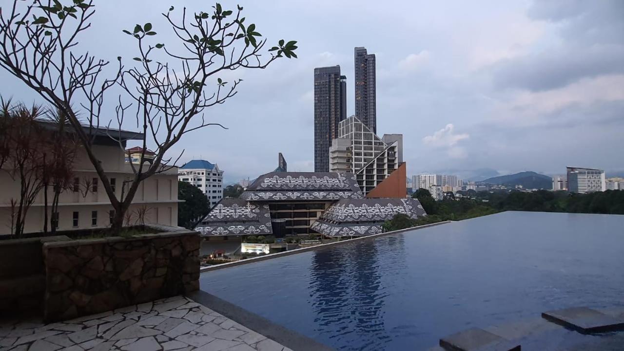קואלה לומפור Homestay Jalan Tun Razak Walking Distance Ijn, Hkl, Mrt Station, Kpj, Perkeso, Bernama, Tabung Darah, Istana Budaya מראה חיצוני תמונה