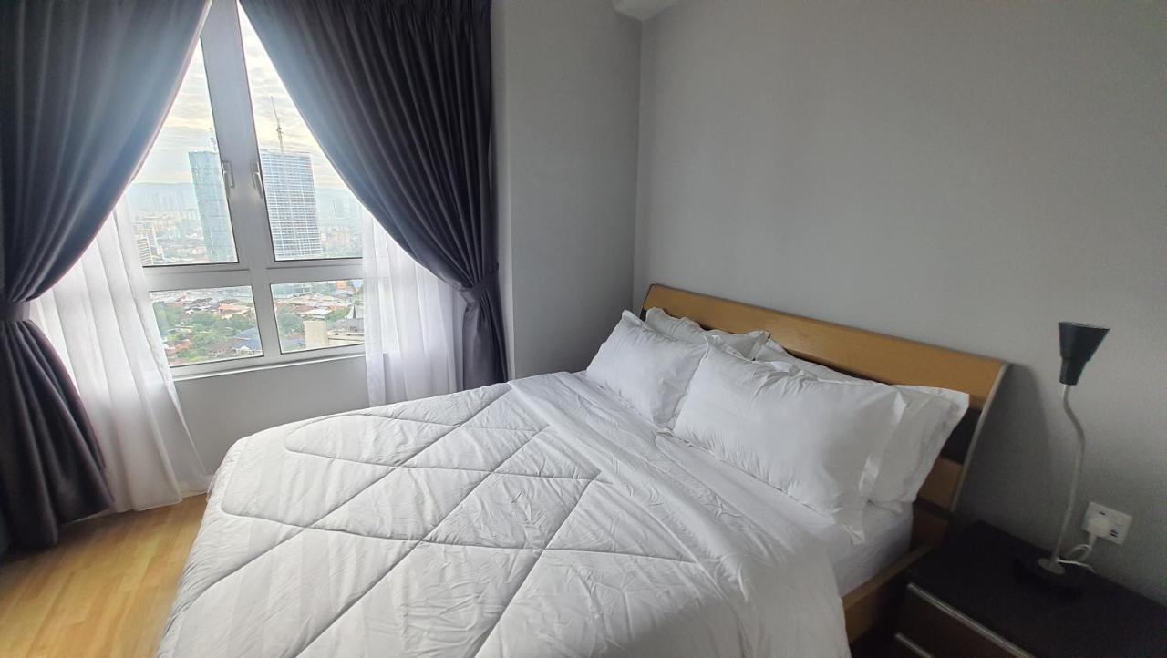 קואלה לומפור Homestay Jalan Tun Razak Walking Distance Ijn, Hkl, Mrt Station, Kpj, Perkeso, Bernama, Tabung Darah, Istana Budaya מראה חיצוני תמונה